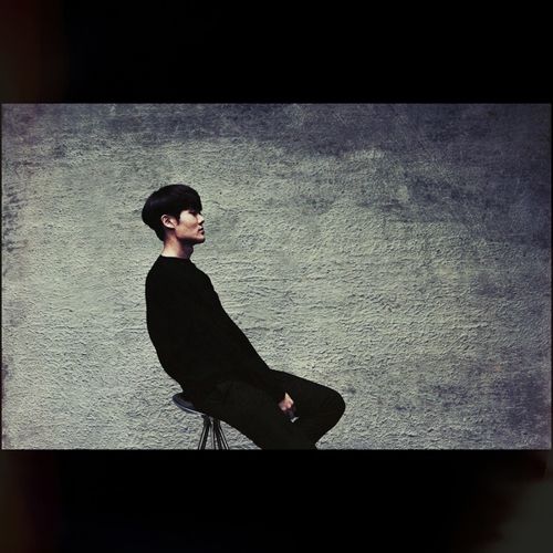 download Gong Jin Woo – Rainy Autumn Night mp3 for free